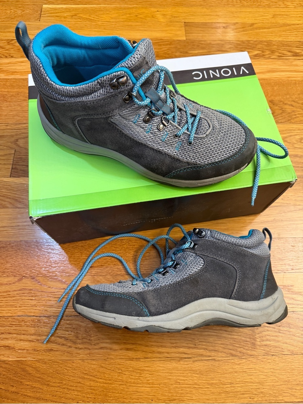 Vionic Cypress Trail Walker Boots in Grey Teal - Womens Size 9.5 Hiking Shores